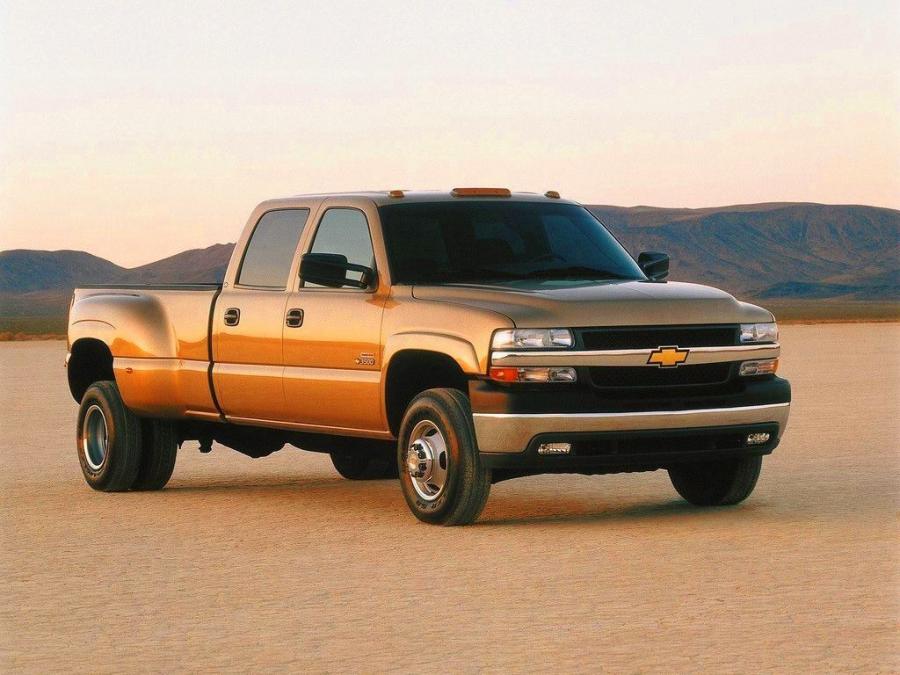  Chevrolet Silverado 3500 Crew Cab 1999 года  (фото 4 из 5)